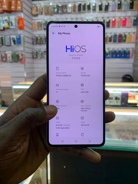A picture of Camon 20 at shs 480k 256GB 8GB Ram Good battery