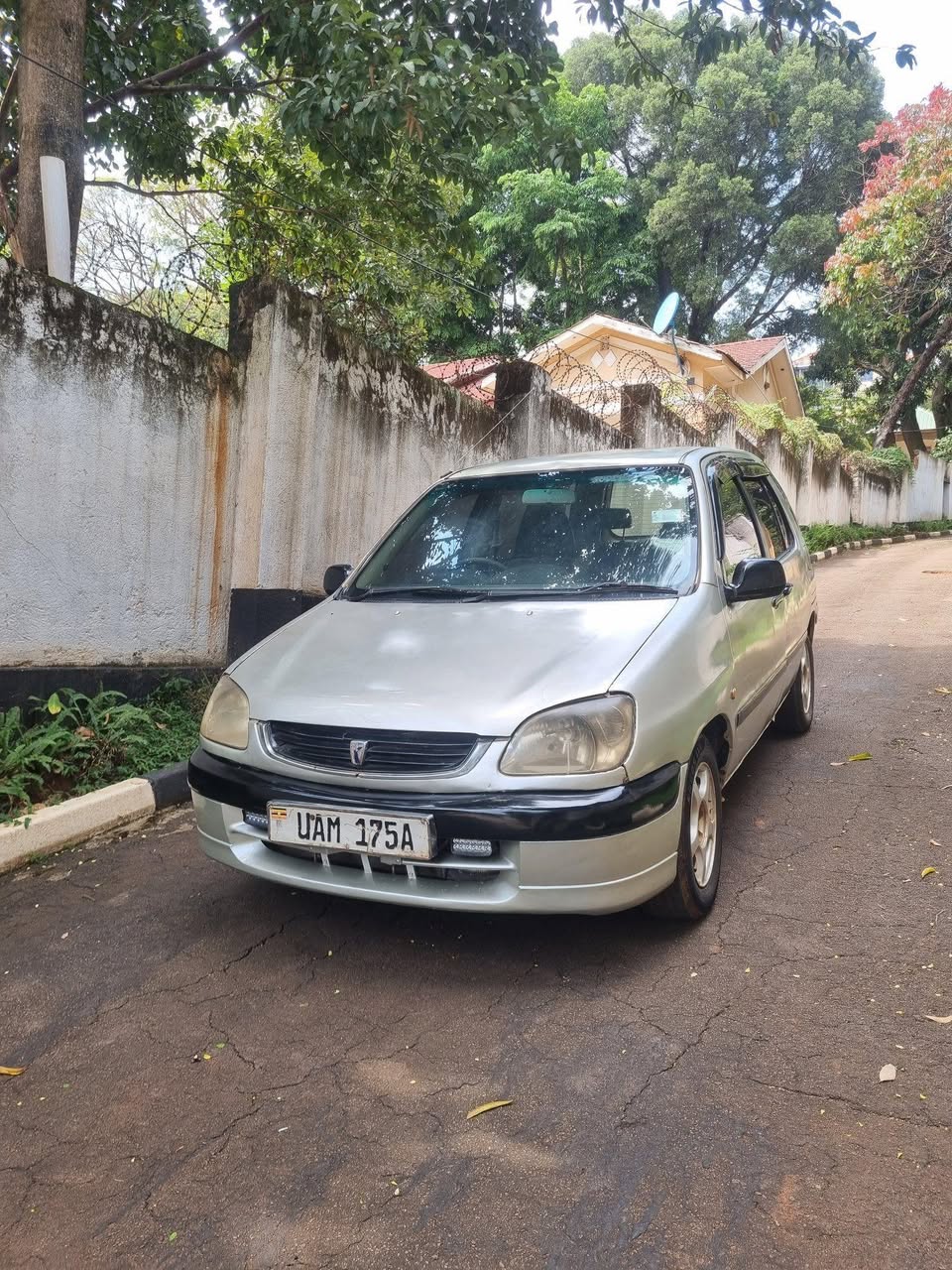 Mahadi K.