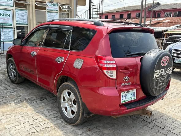 A picture of Toyota RAV4