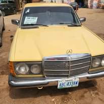 A picture of Mercedes Benz vintage for sale ac working automatic gear Location