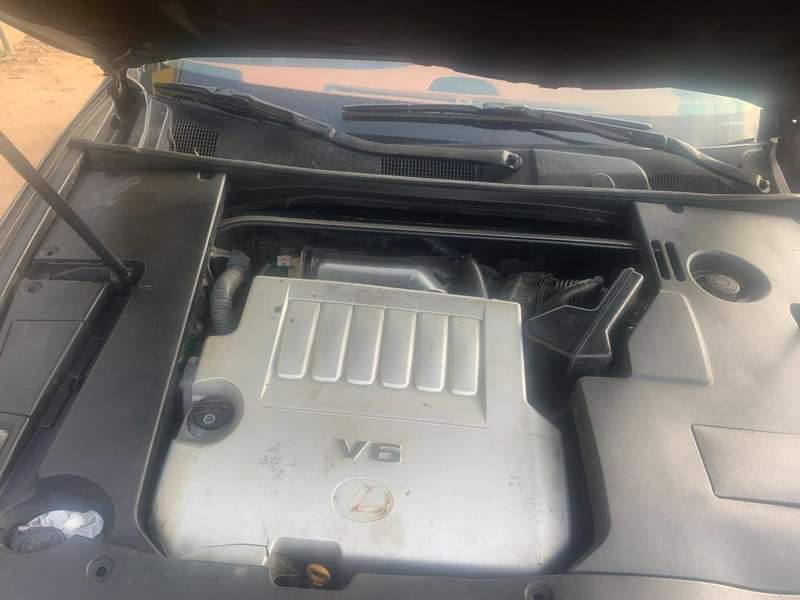 A picture of AWOOF AWOOF OWNER NEED CASH TODAY Pure First body Lexus