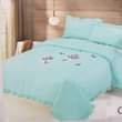 A picture of PLAIN BEDSPREADS WITH TWO PILLOWCASES Size 4 6 5 6