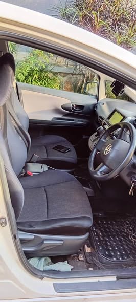 A picture of TOYOTA WISH