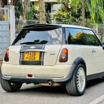 A picture of Min Cooper milion 10.9 Ipo mwanza Automatic Engine safi 0784857610