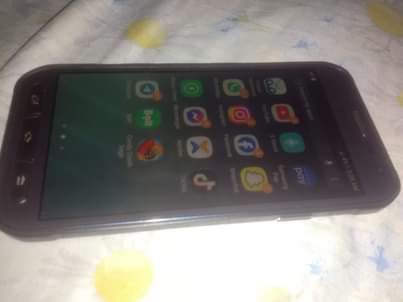 A picture of Samsung S6 Active 180