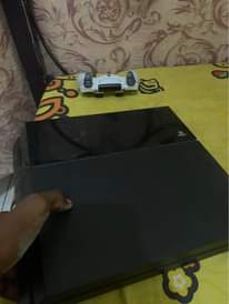 A picture of Play station 4 fat