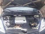 A picture of Toyota Sienna Year 2006