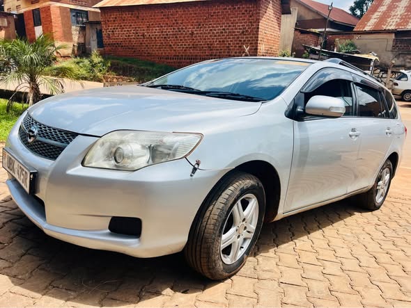 A picture of TOYOTA FIELDER 24m 0759317866