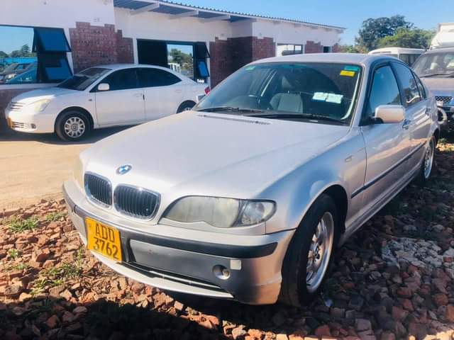 classifieds/cars bmw