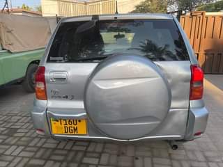 A picture of Call 076445752 TOYOTA RAV4 Engine code 1zz Engine capacity 1790cc