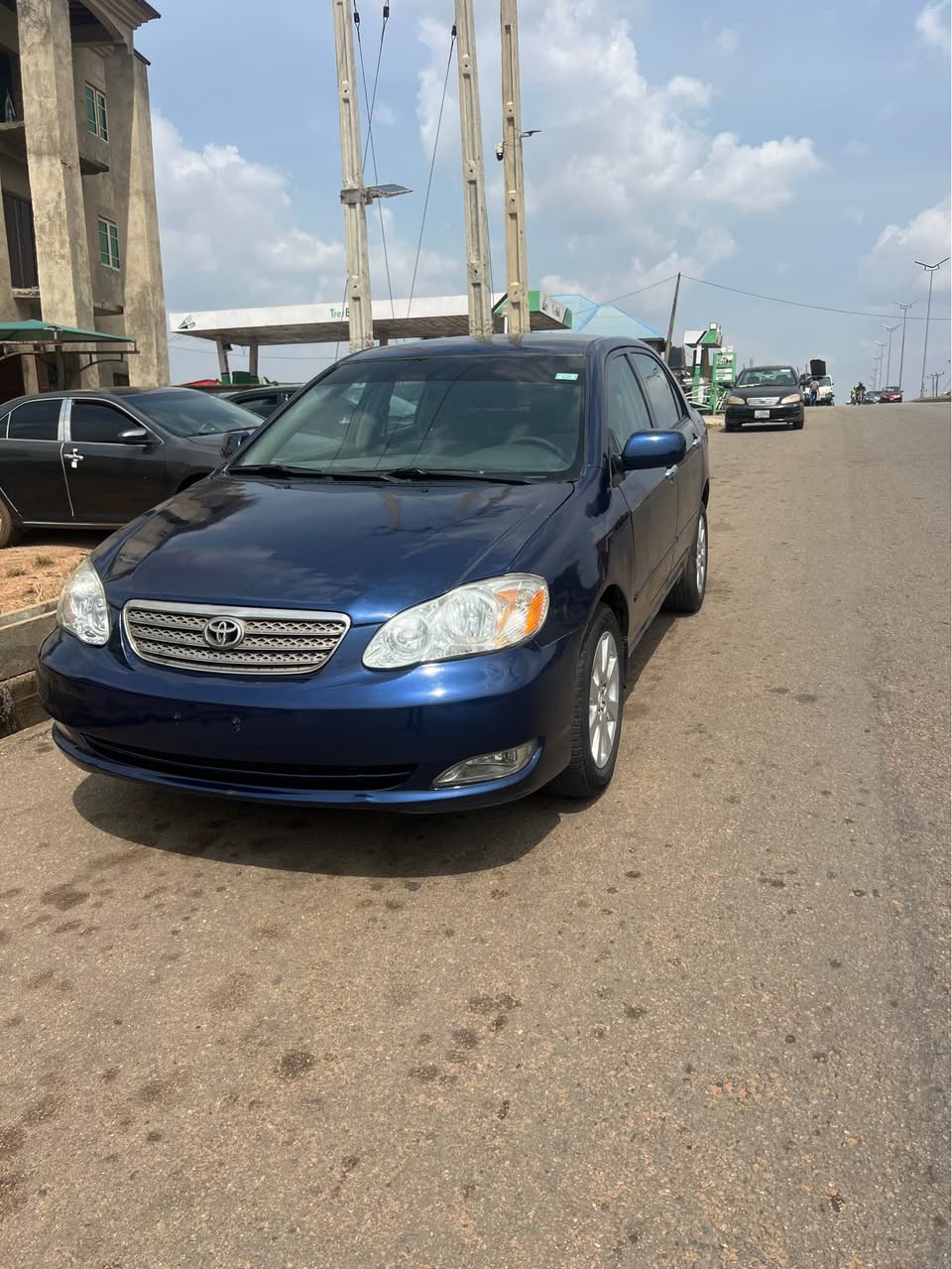 A picture of Toyota corolla 2005