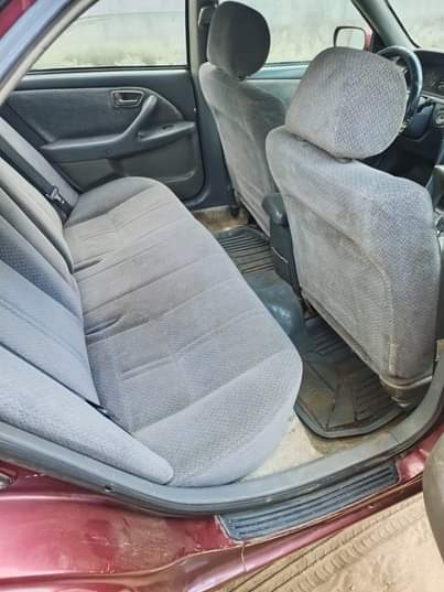A picture of First body Toyota Camry2002 drop light for a giveaway price