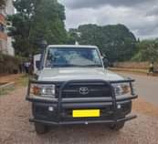 toyota land cruiser