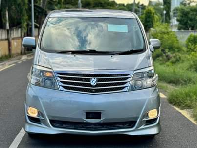 toyota alphard