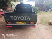 used toyota hilux