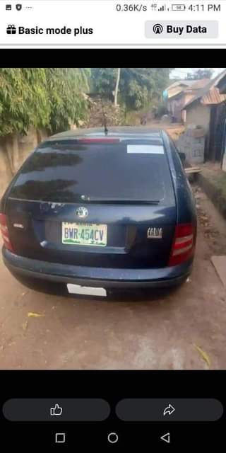 A picture of Car