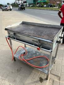 A picture of Jiko la chapati clean Sanaa Bei 185000 Pigaa 0744438090 Delivery
