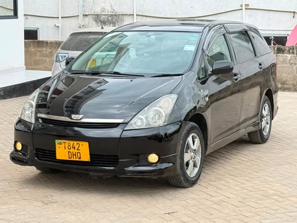 A picture of TOYOTA WISH CC 1790 0693030167