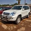 A picture of TOYOTA LANDCRUISER TX 2007 110M