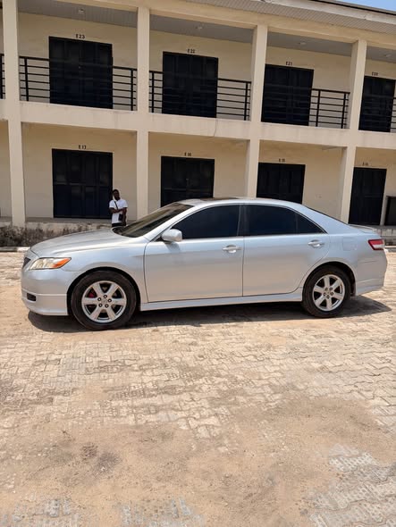 A picture of 2007 Toyota Camry sport