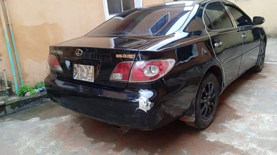 A picture of Healthy 2004 Registered Lexus ES330. Timeframe is dis week Call