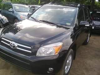 A picture of Toyota RAV4