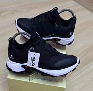 A picture of SALOMON WATERPROOF