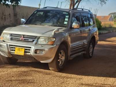 used mitsubishi pajero