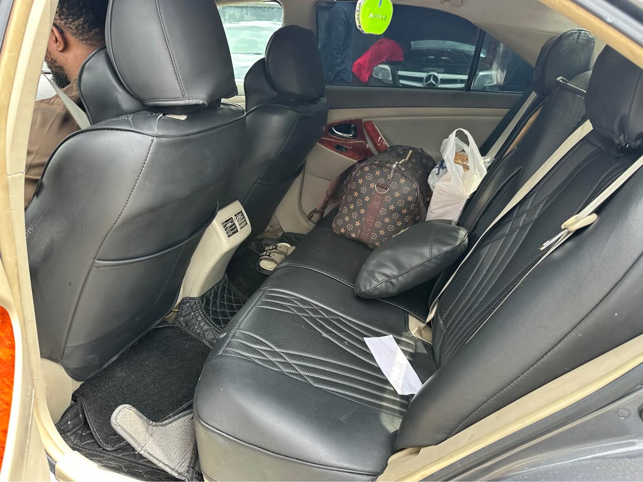 A picture of Sharp 2008 Toyota Camry for sale 6 5m