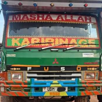 A picture of Fuso turbo 15 engine kigulu