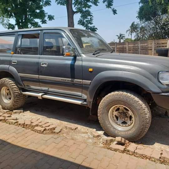 toyota land cruiser