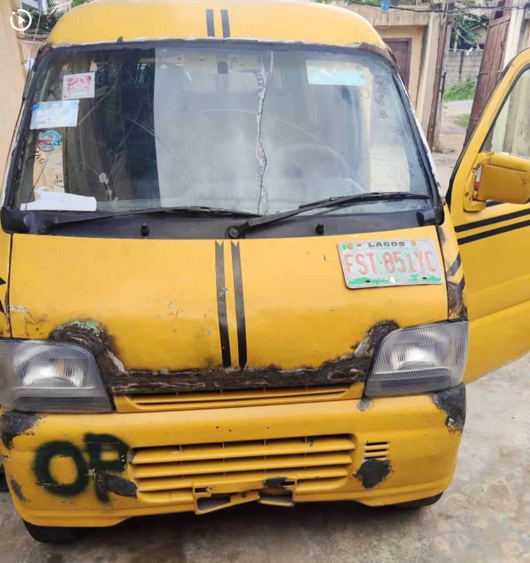 A picture of  I M THE OWNER suzuki bus Automatic 