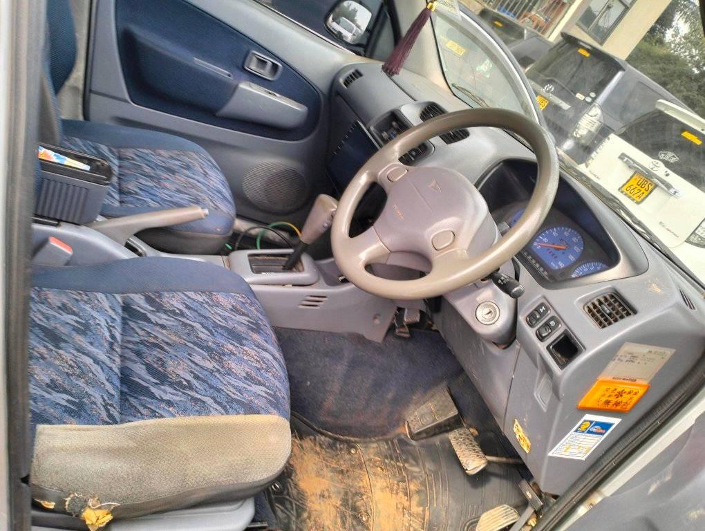 A picture of Toyota Terios kid
