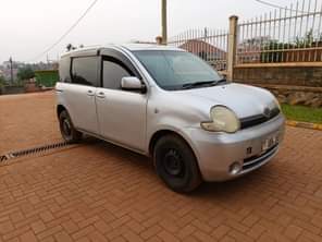 A picture of Sienta UBK at 13.5m zamangu good condition buy and drive
