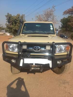 toyota land cruiser