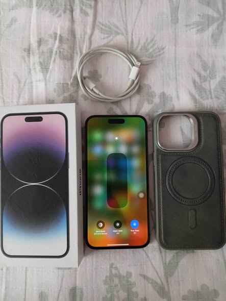 A picture of iPhone 14 pro max