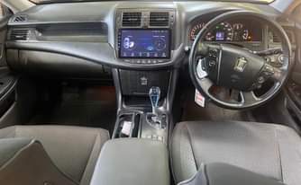 A picture of Toyota crown new model