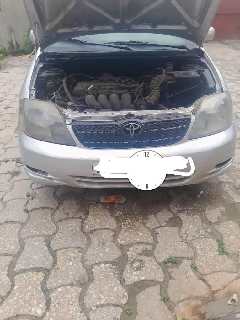 A picture of 2005 Toyota corolla