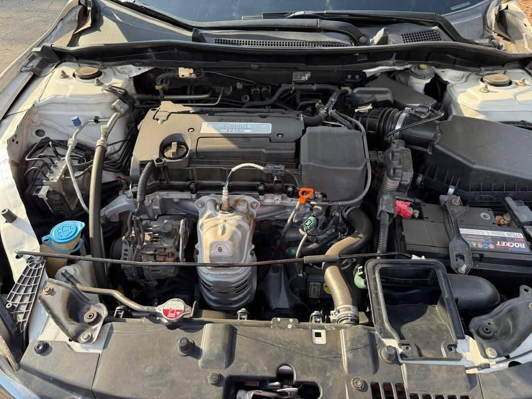 A picture of Car 09123479850 
