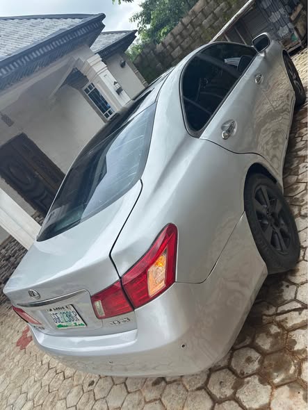 A picture of Registered Lexus Es350 available Untouched Engine and gear