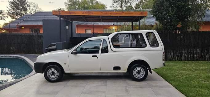 AUTO F.