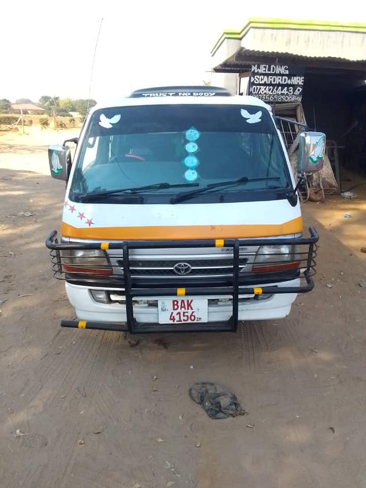 used toyota hiace