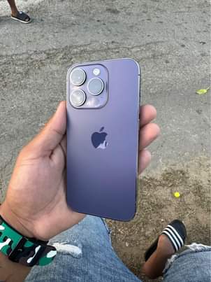 iPhone M.