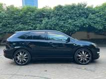 A picture of Harrier new model milion 37 Contact 0713818761