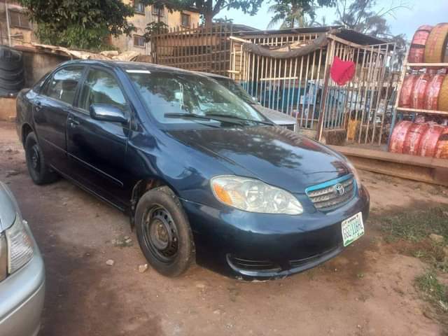 A picture of 2007 Corolla 2unit Toyota 08129291824