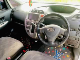 A picture of TOYOTA LAKTS