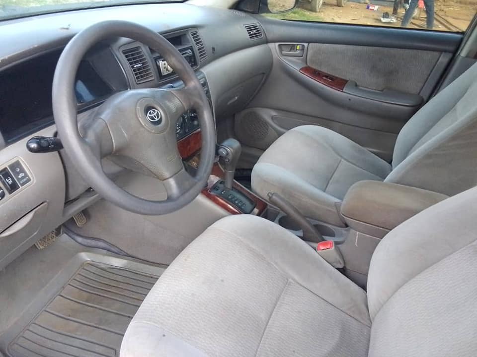 A picture of Super Clean and Sharp Toyota Corolla LE 2006 7 Model