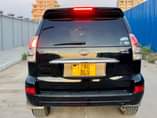 A picture of TOYOTA PRADO 120