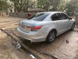 A picture of Distress sales Honda Accord full 2010 model Buy drive for