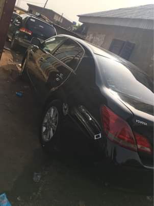 A picture of Toyota Availon